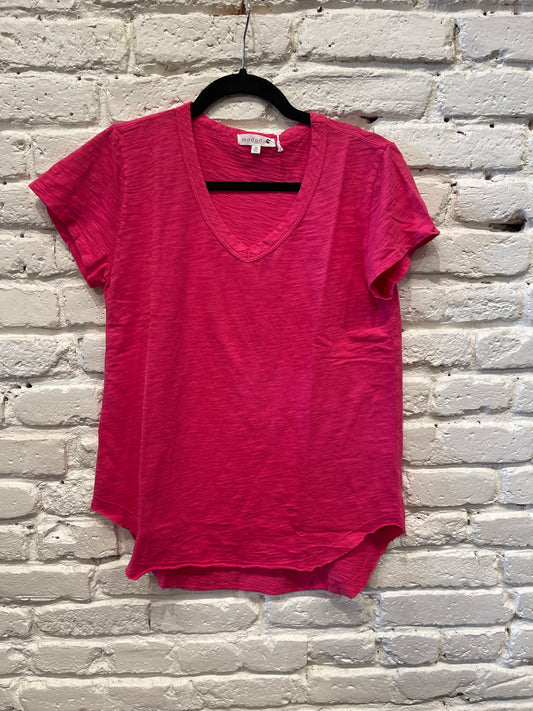 V-NECK TEE W/ CURVE HEM FRUIT PUNCH
