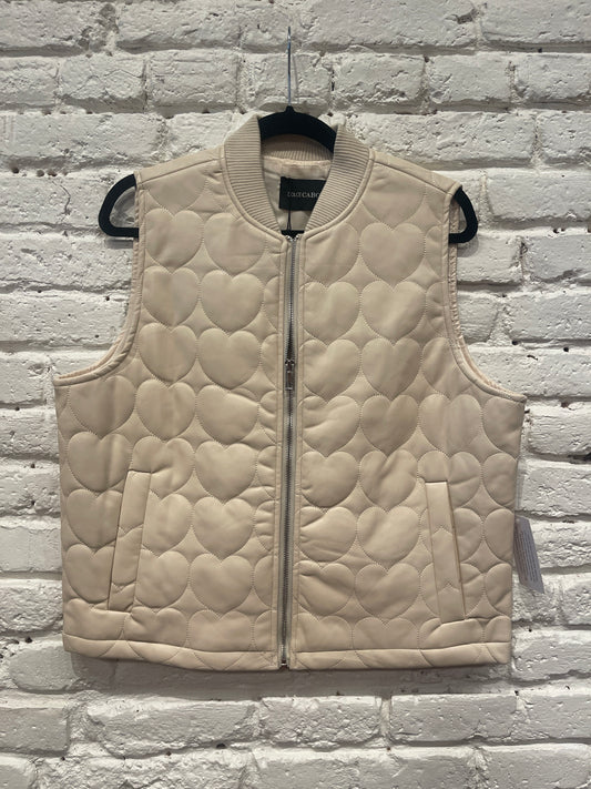 QUILTED HEART VEST BEIGE