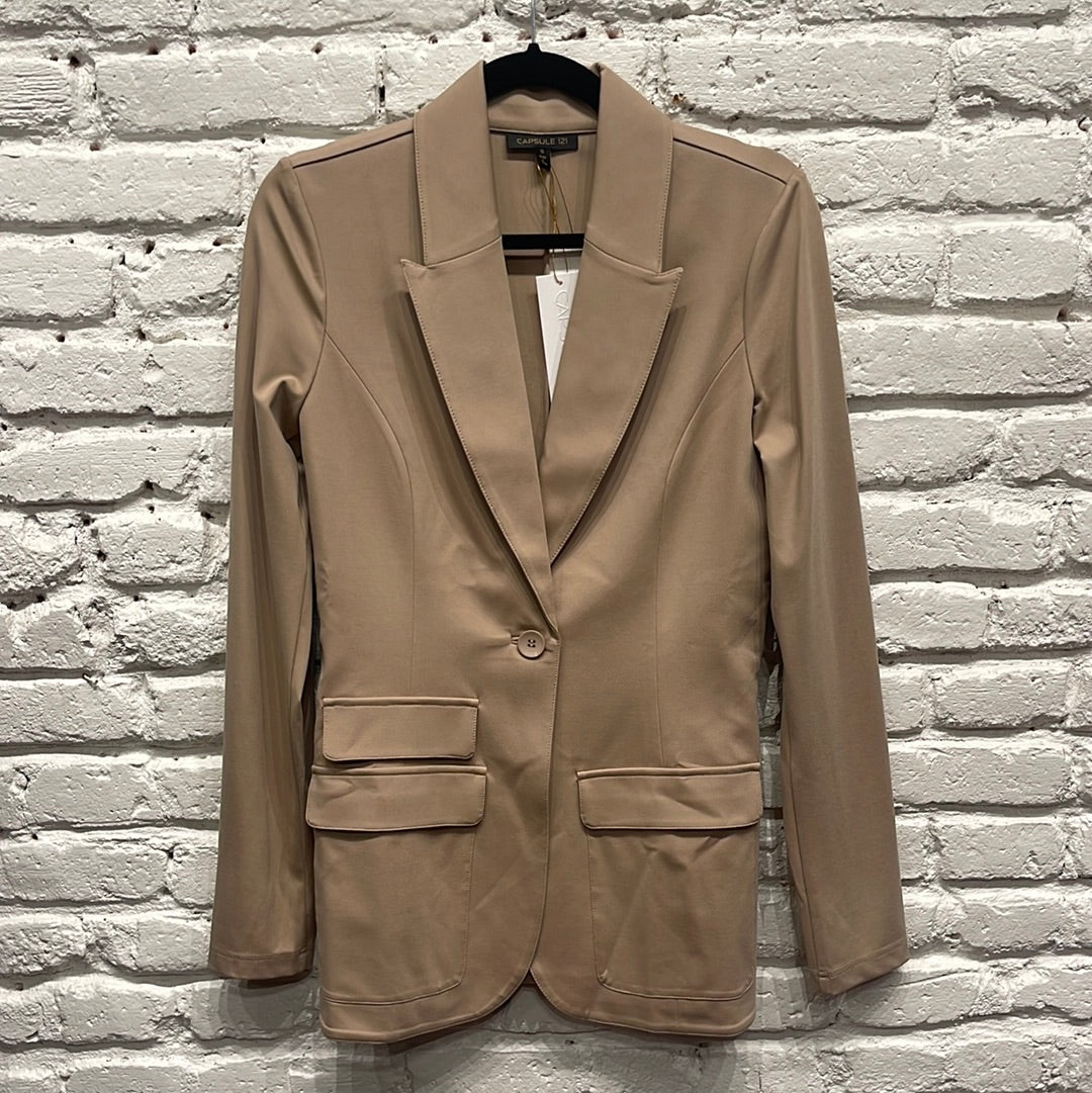 THE HAILEY BLAZER BEIGE