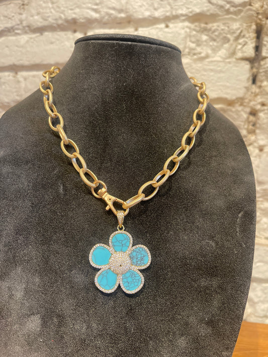 8420OF ETCHED CHAIN ORNATE FLOWER