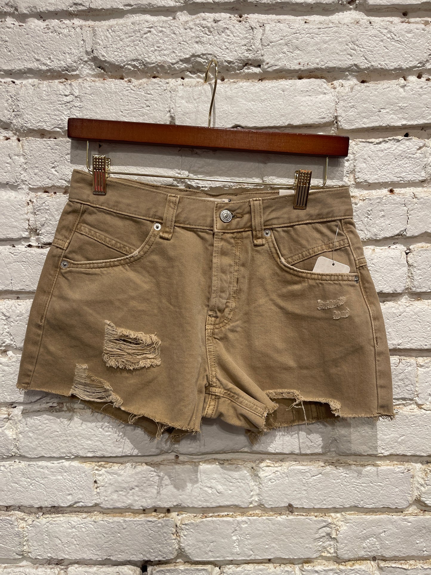 NOW OR NEVER DENIM SHORT / OAT LATTE