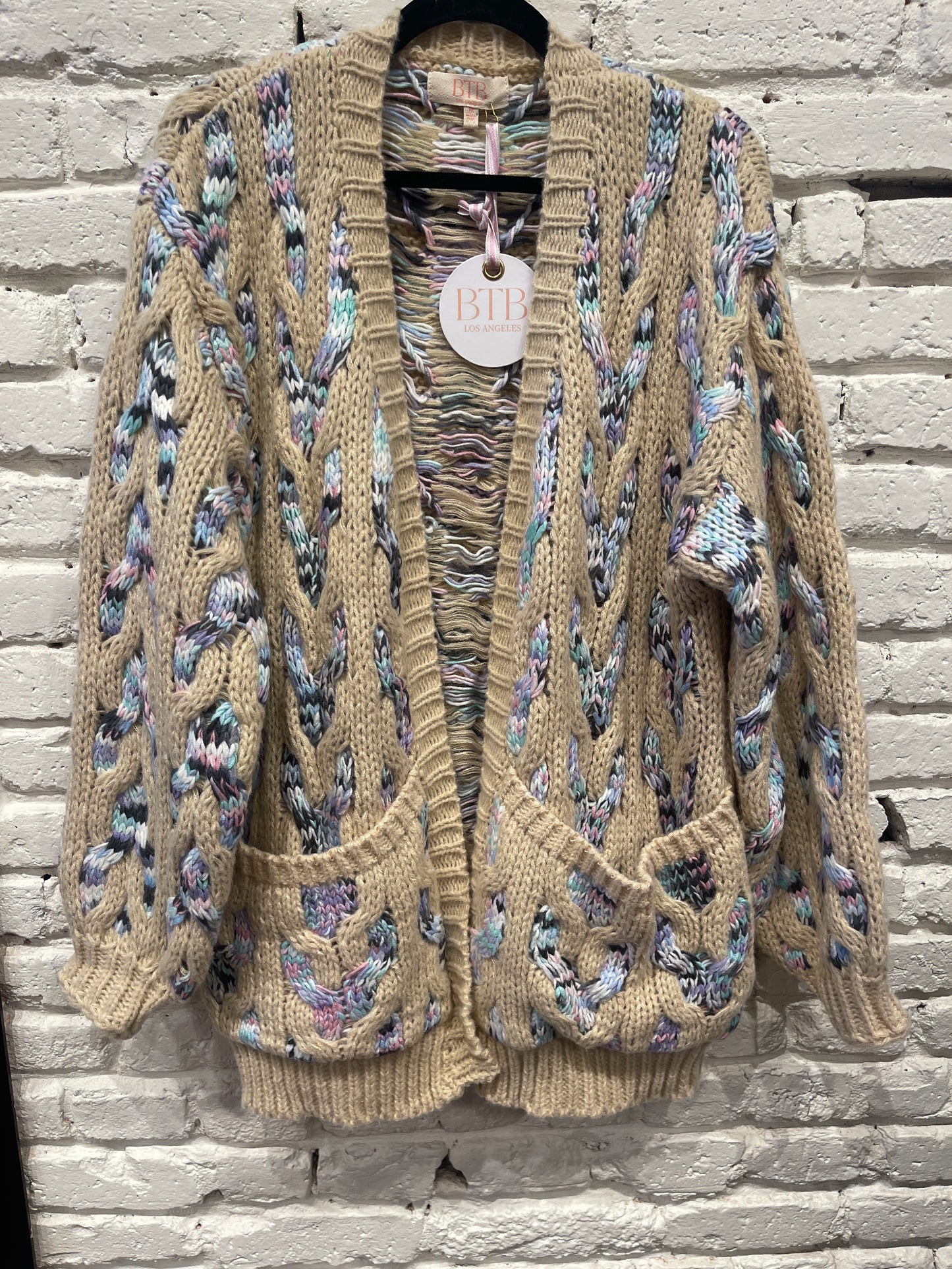 TAYLOR CABLE KNIT CARDIGAN