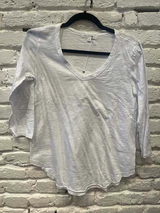 3/4 SLEEVE V-NECK TEE CURVE HEM WHITE
