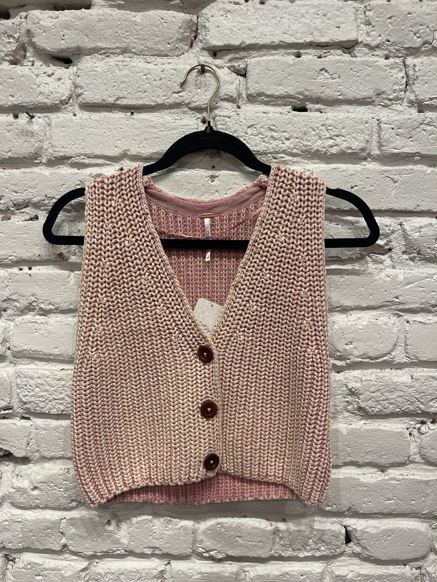 CLOSE TO ME VEST MELLOW ROSE