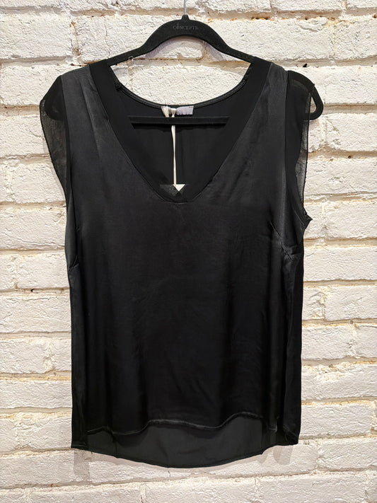 V-NECK SL TOP BLACK
