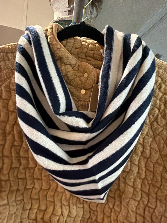 NEW NAVY STRIPE BANDANA