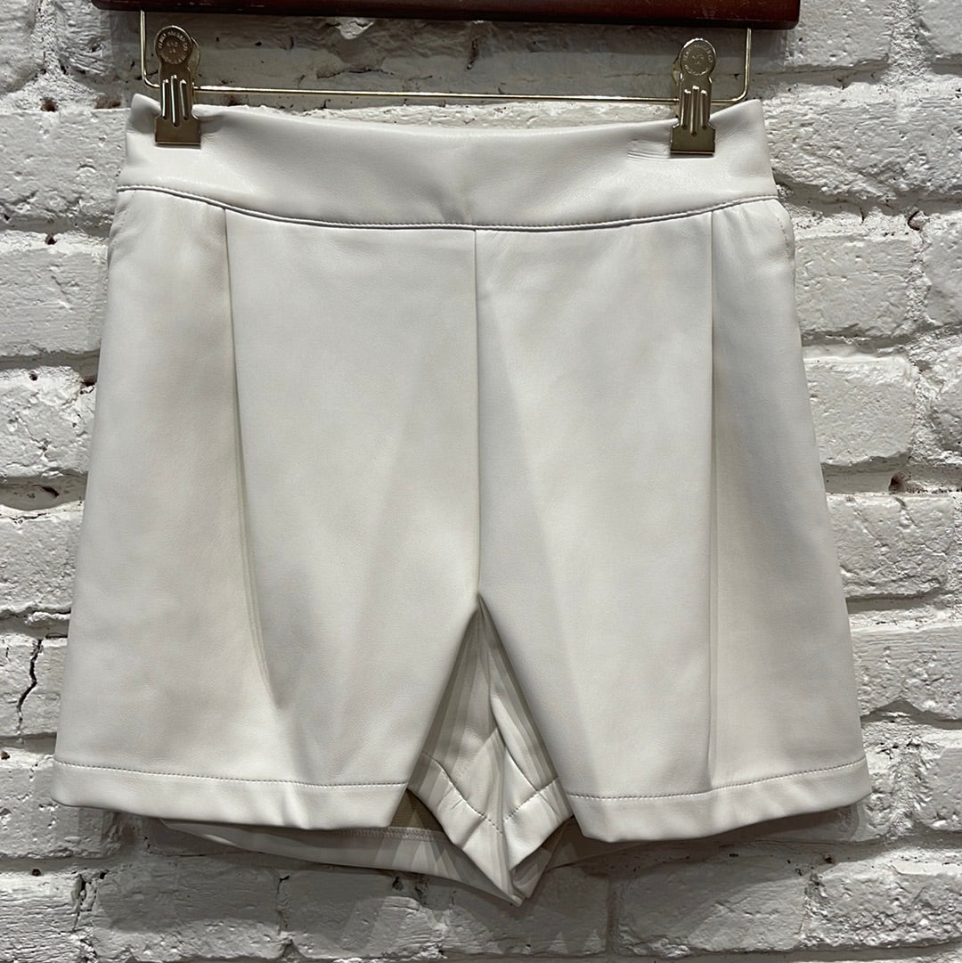 DOLCE CABO SHORTS