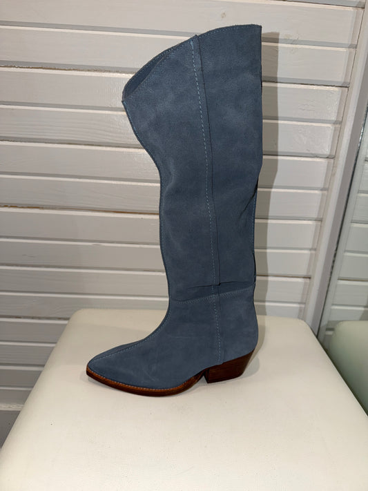 SWAY SLOUCH BOOT POWDER BLUE