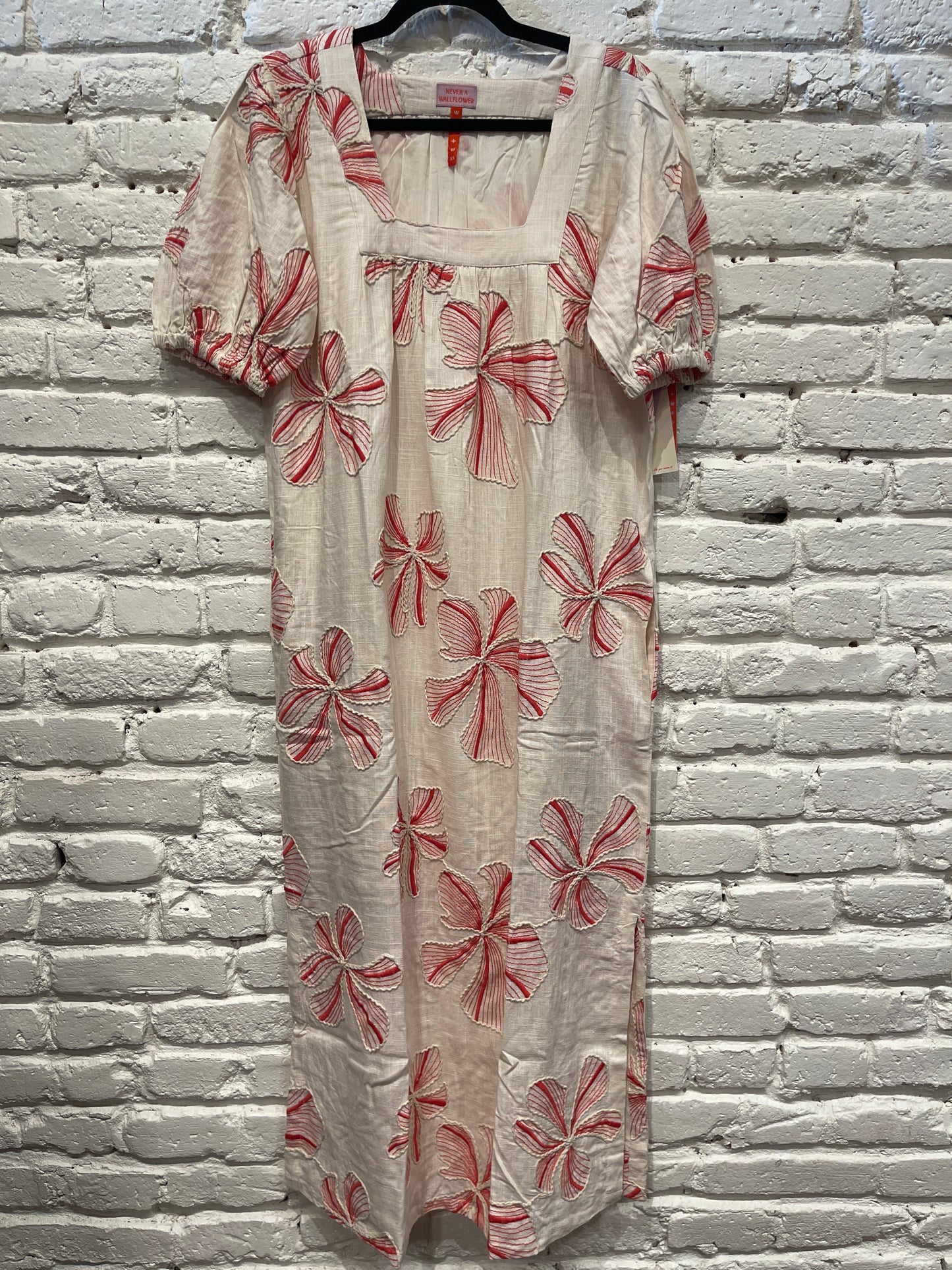 SQUARE NECK LILY EMBROIDERY MAXI