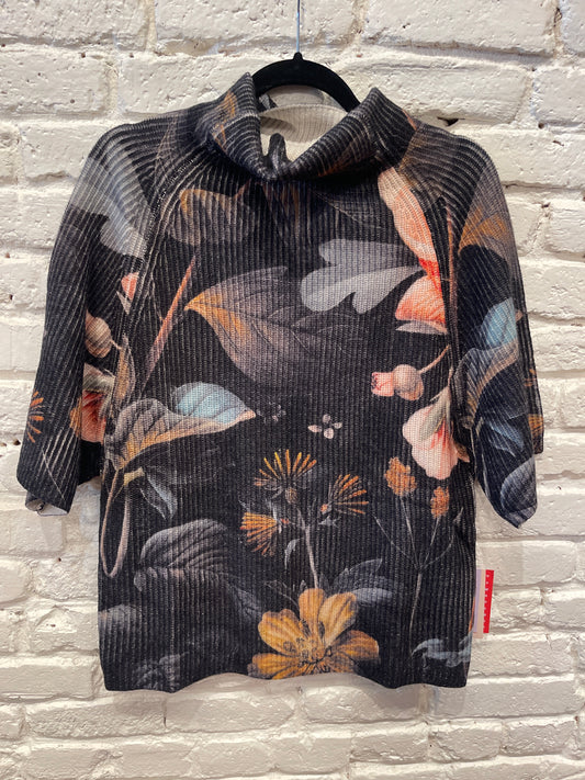 SEEING STARS SWEATER