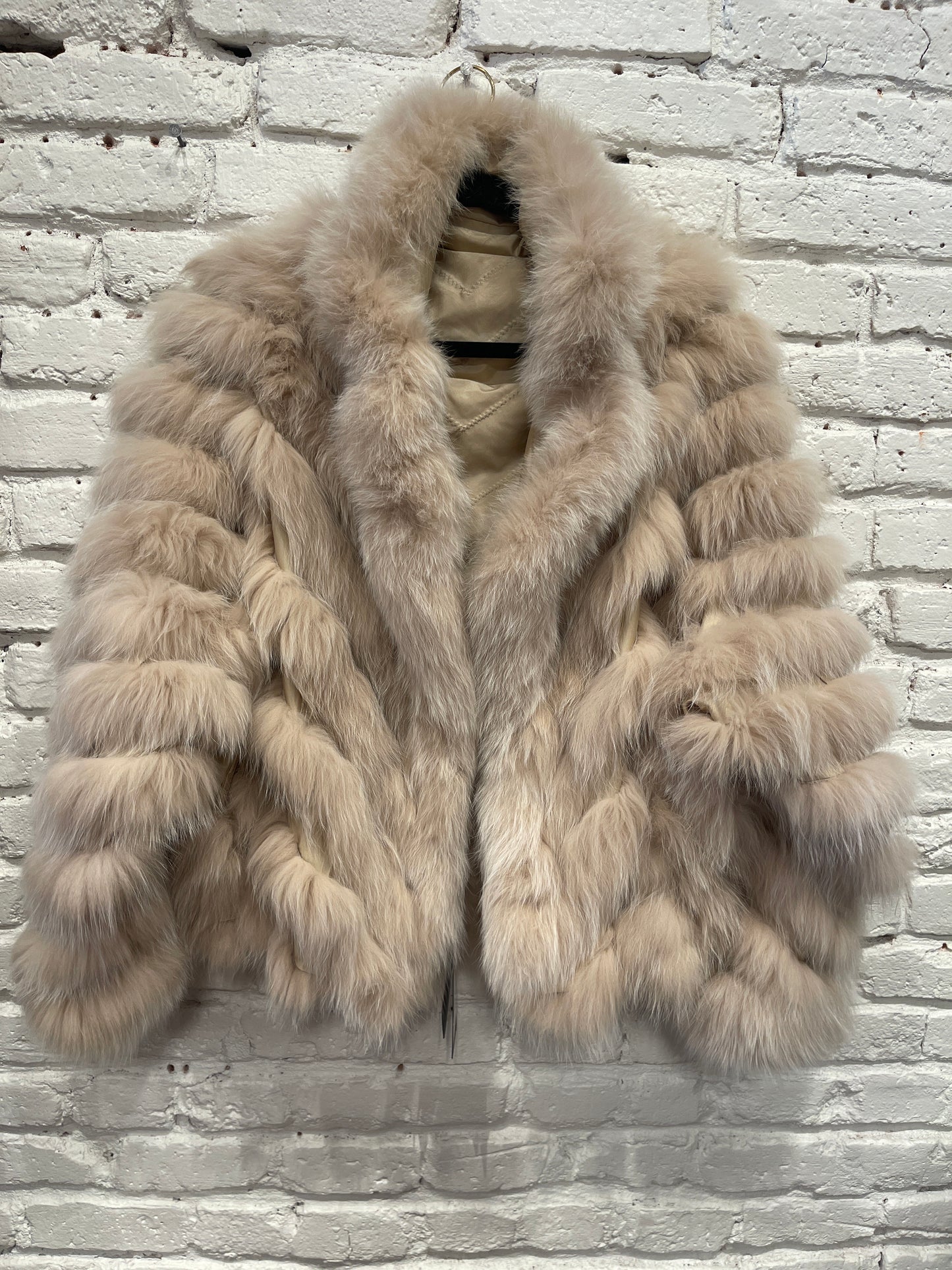SILK REVERSIBLE FUR BOMBER DM2560