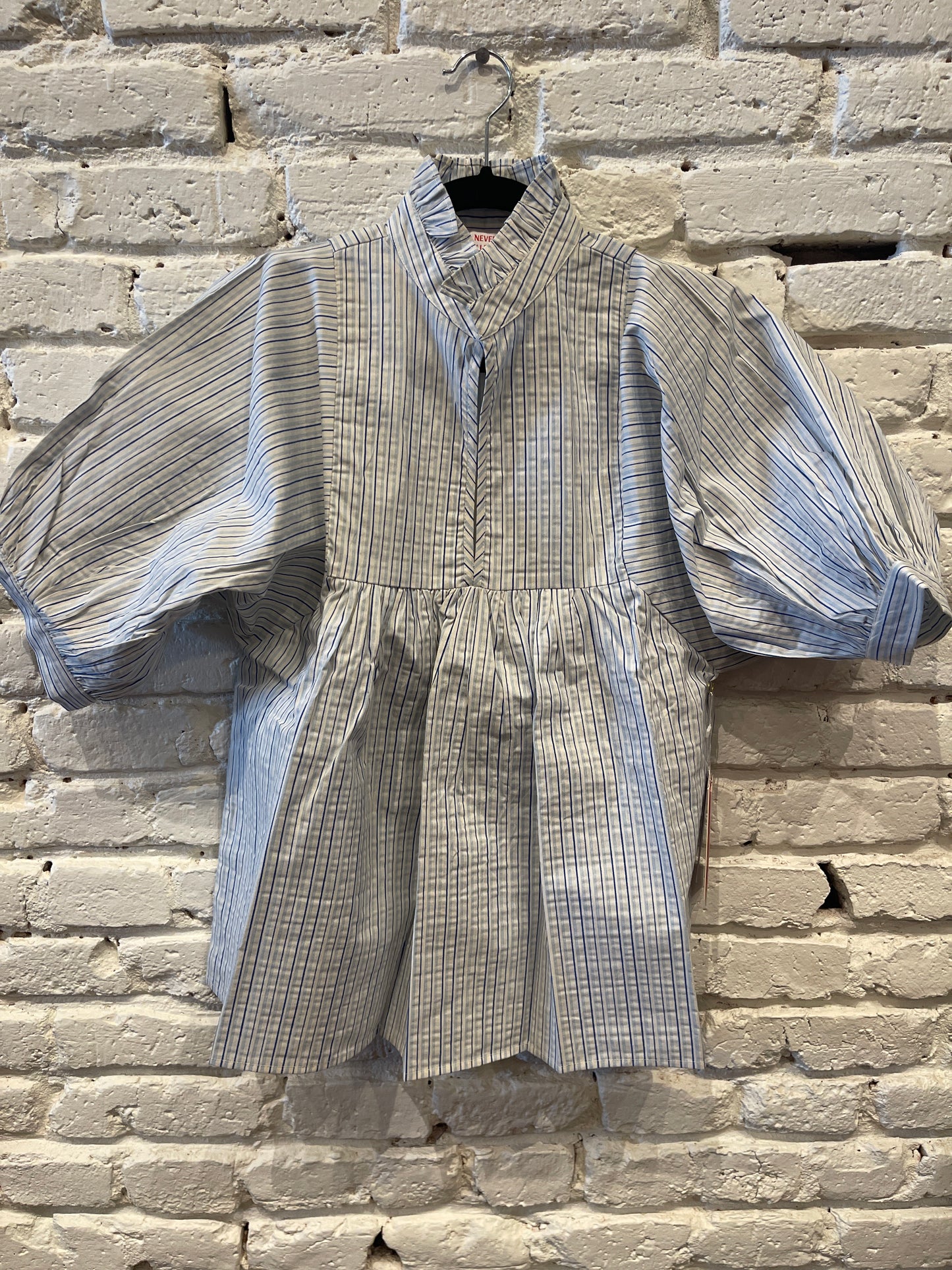 HIGH NECK TOP BLUE STRIPE