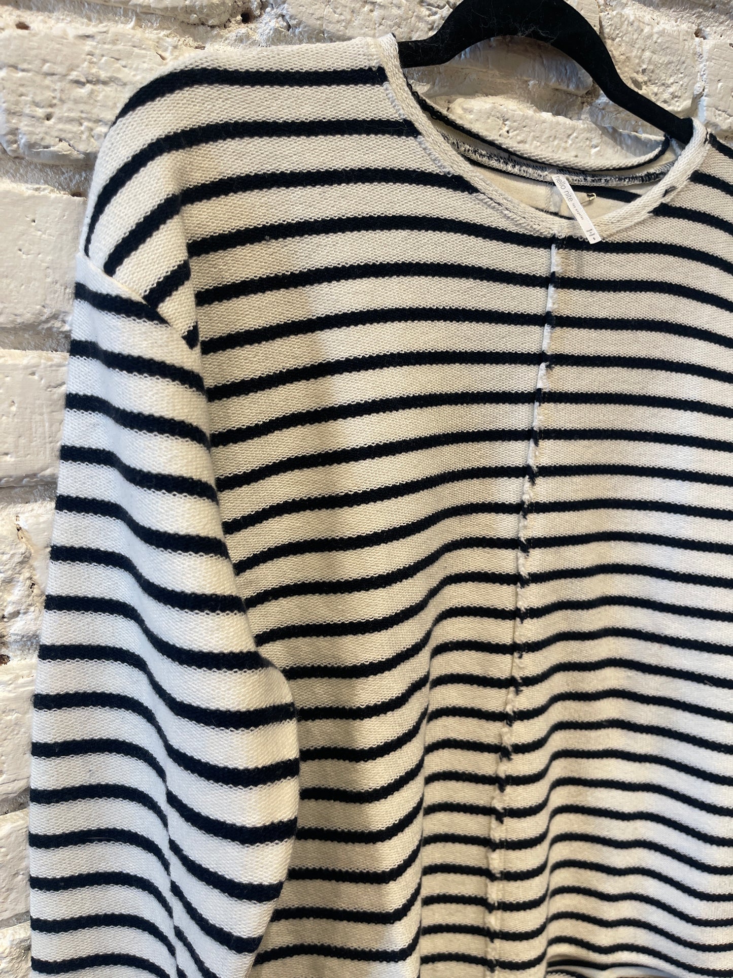 FRANKIE LS RAW SEAMED CREW MIDNIGHT