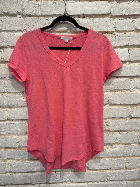 V-NECK TEE W /CURVE HEM PINK SHIMMER