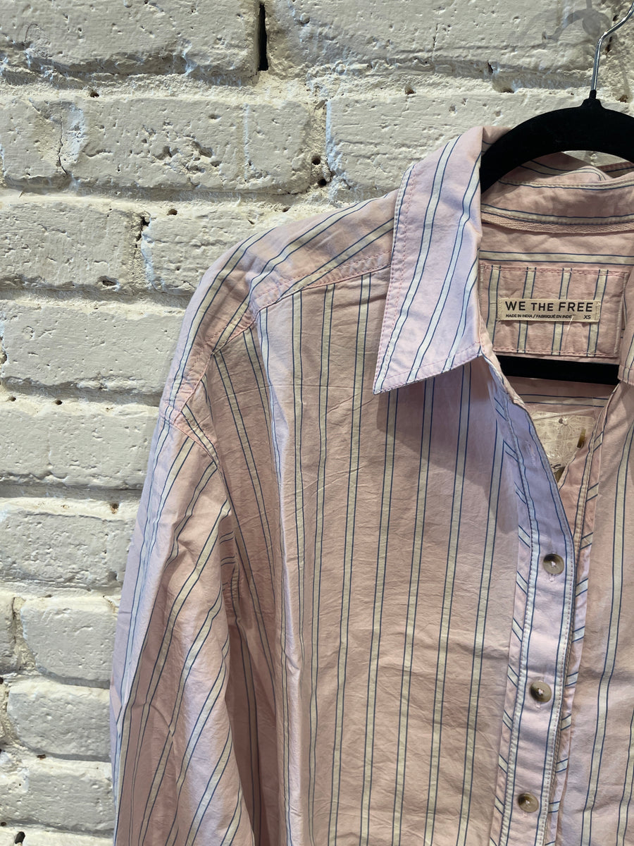 STRIPED VARSITY SHIRT PINK