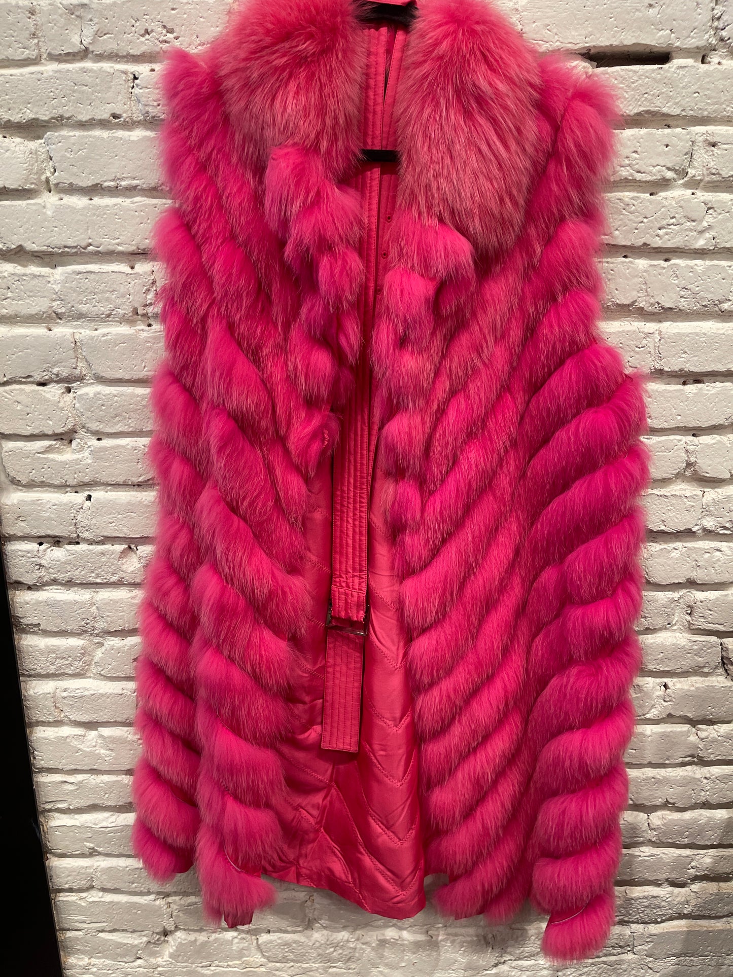 FOX FUR REVSIBLE SILK VEST 3388