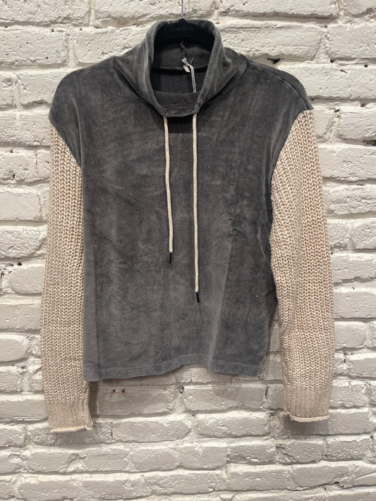 CHUNKY KNIT SWEATER OBSIDIAN