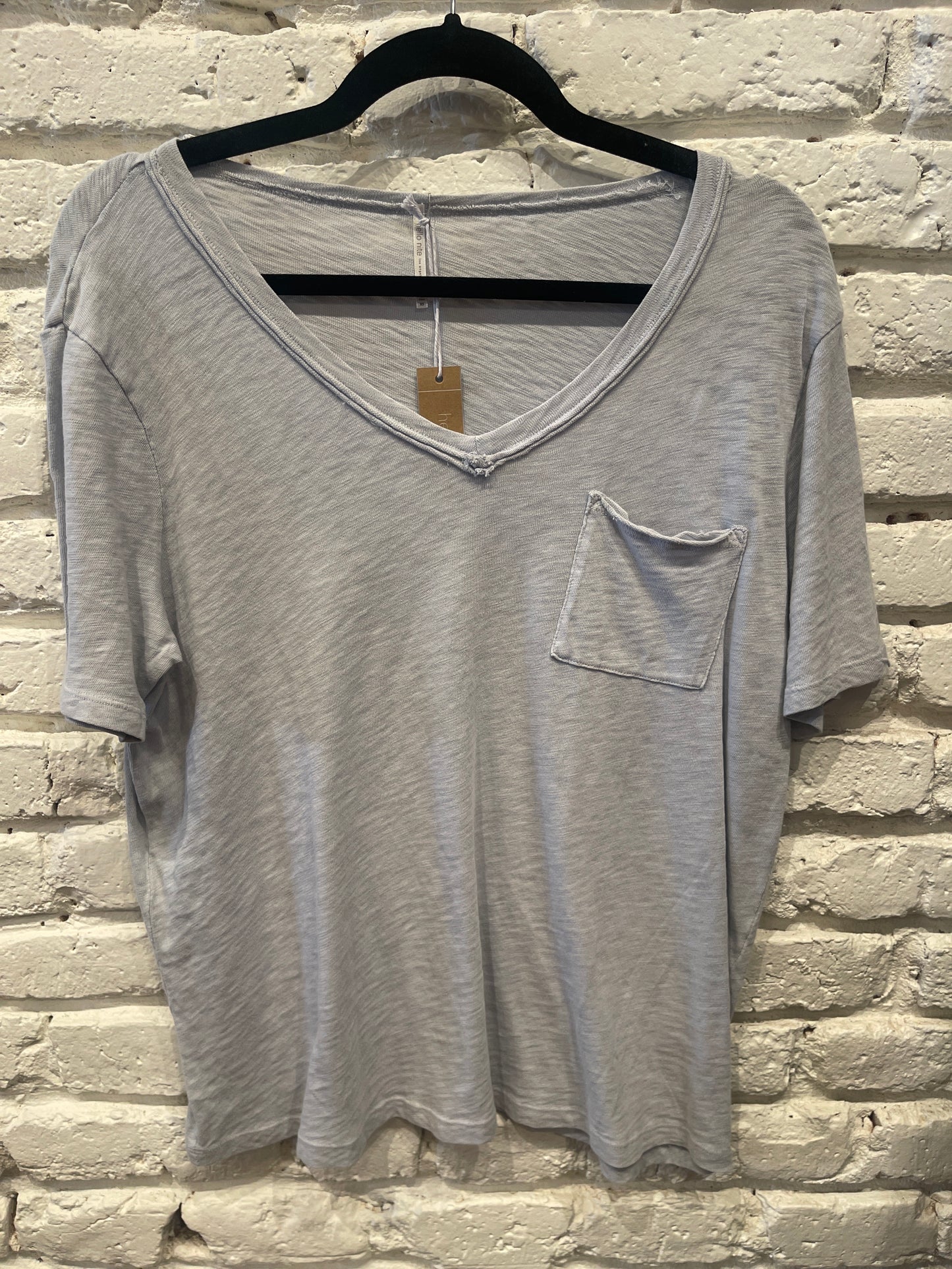 BILLIE BOYFRIEND V NECK