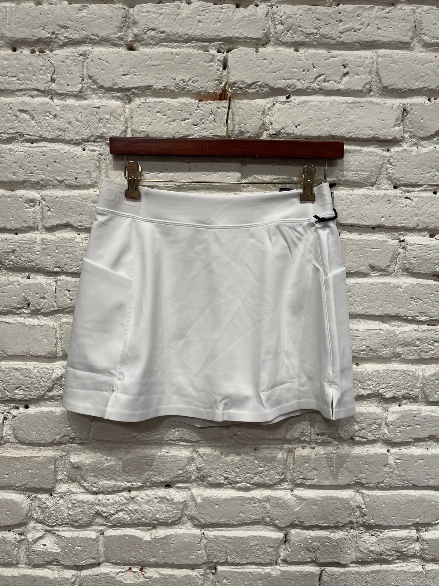 KNOCKOUT A-LINE SKORT SNOW