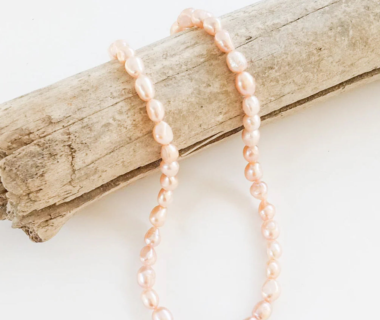 18" SMALL PEARL NECKLACE 8013S