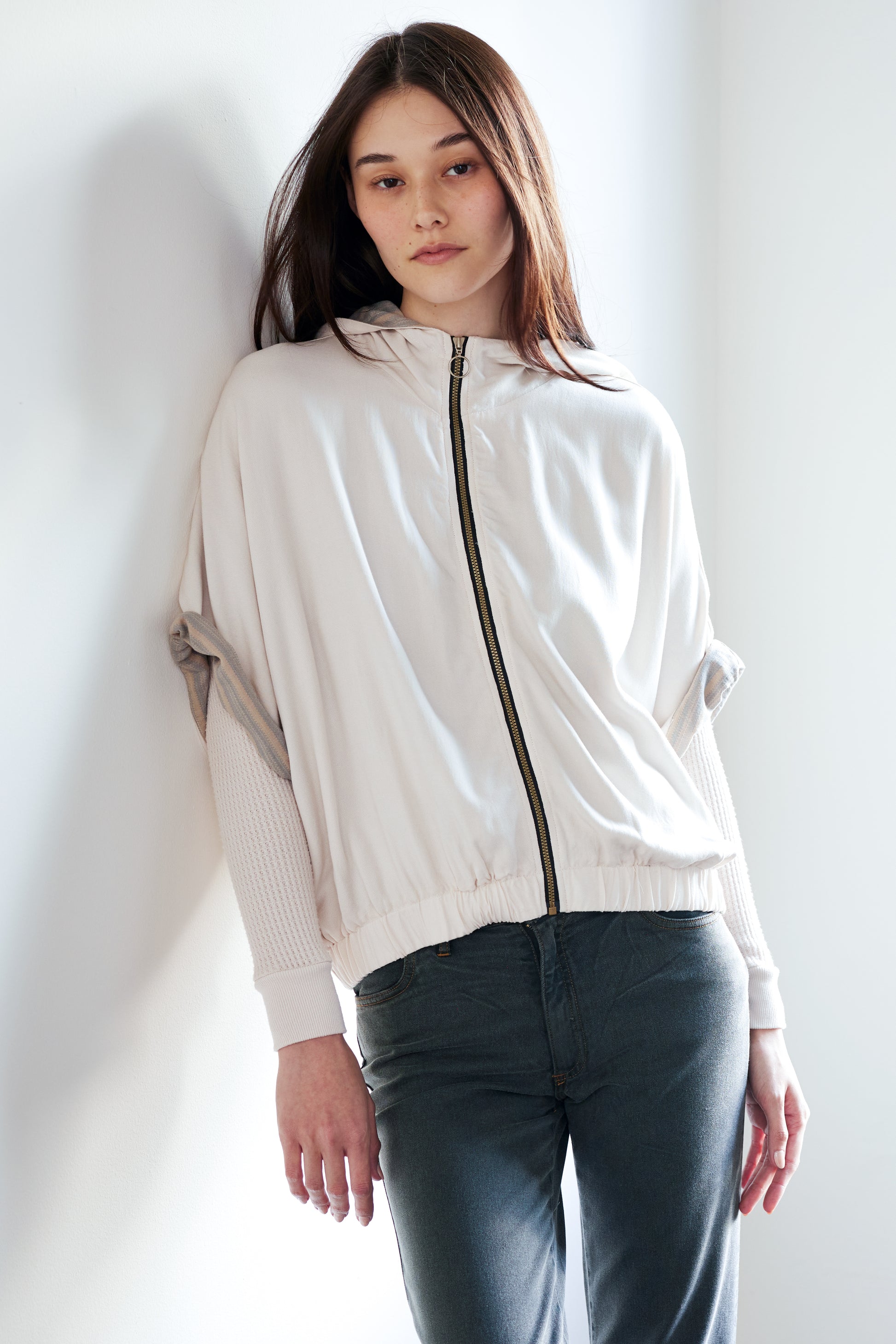 LT WT TENCEL TWILL BLOUSON BOMBER JACKET