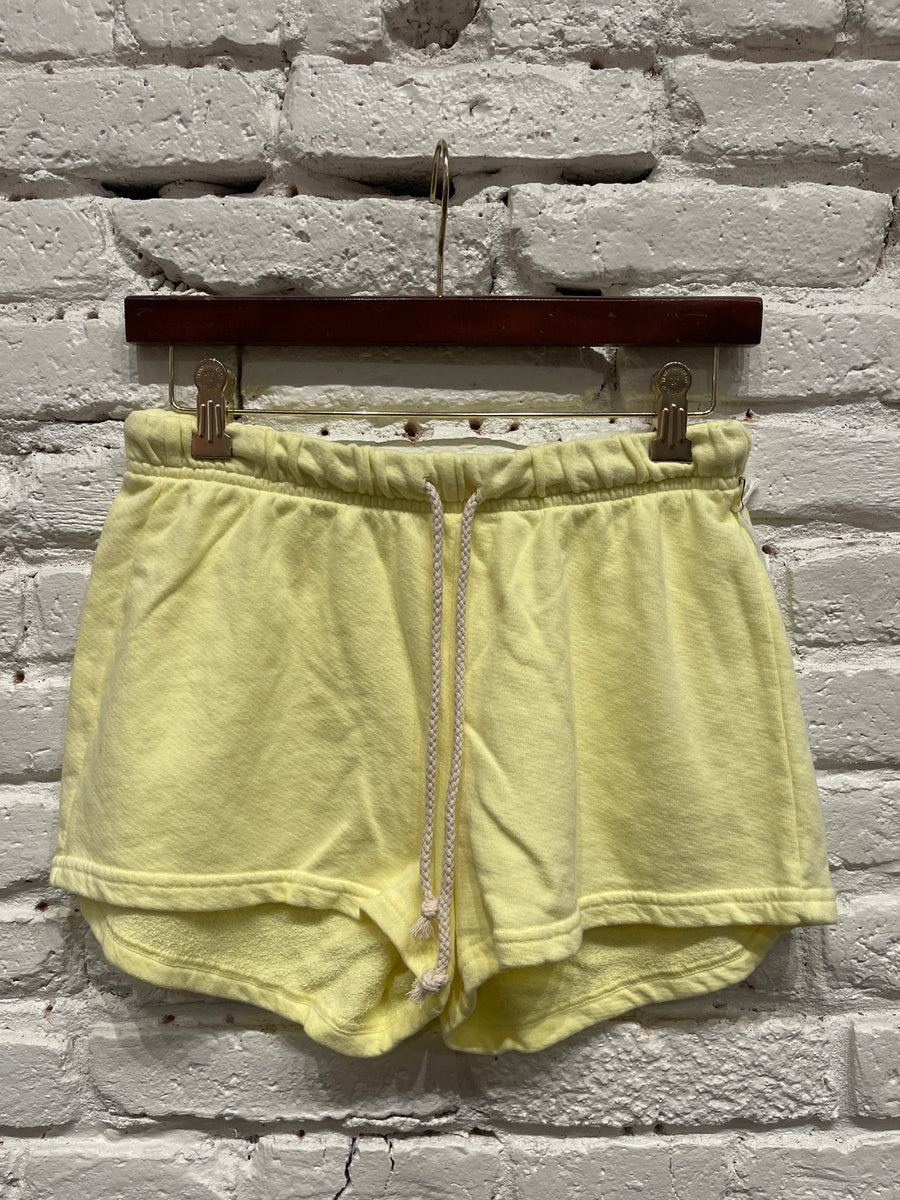 LAYLA SWEATSHORTS LEMONADE