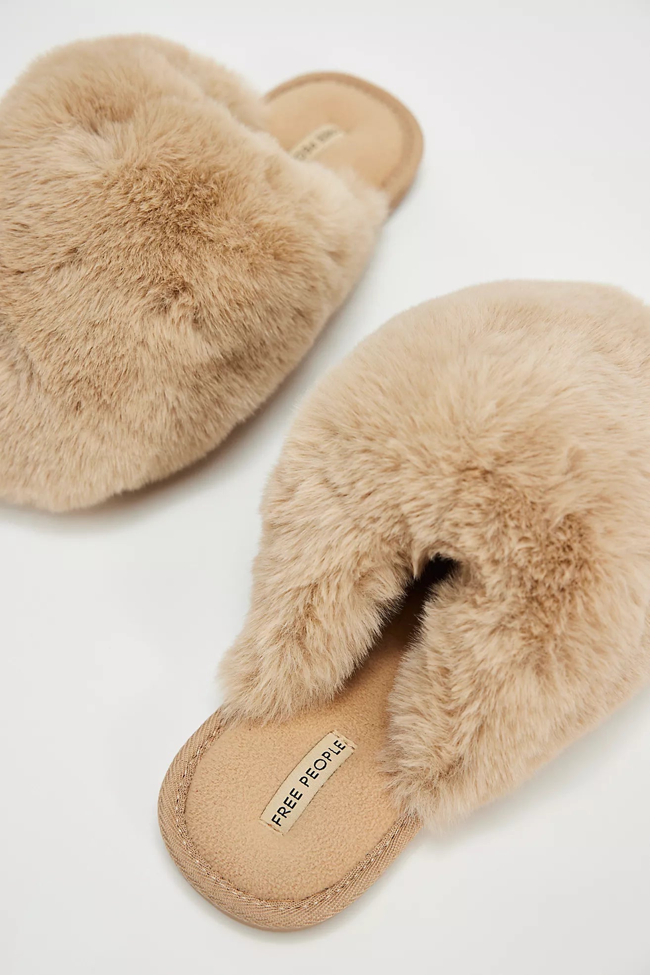 SNOWBALLL SLIPPER