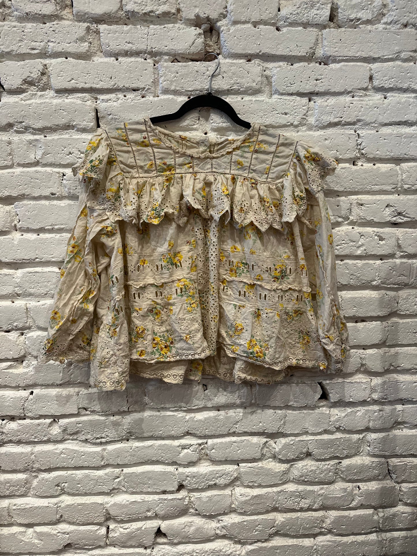 TOP 1283 LAURETTA