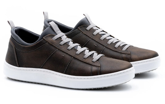 Cameron Pebble Grain Sneakers (Old Clay)