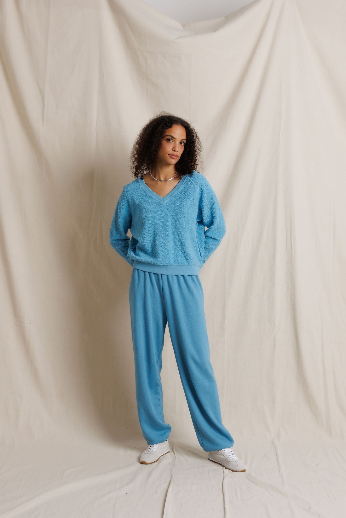T297 - zuri -  reverse fleece v neck sweatshirt - FA26