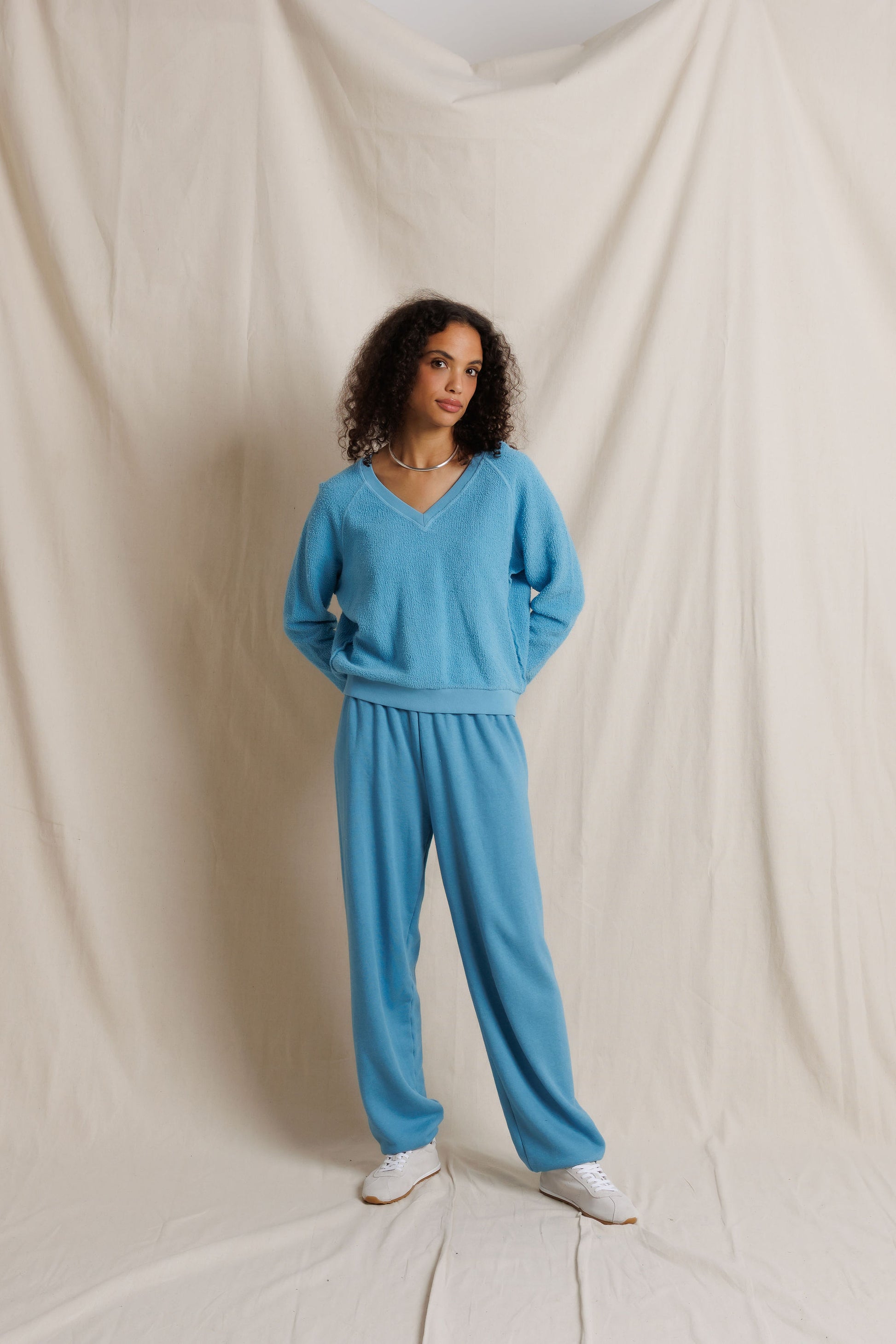T297 - zuri -  reverse fleece v neck sweatshirt - FA26