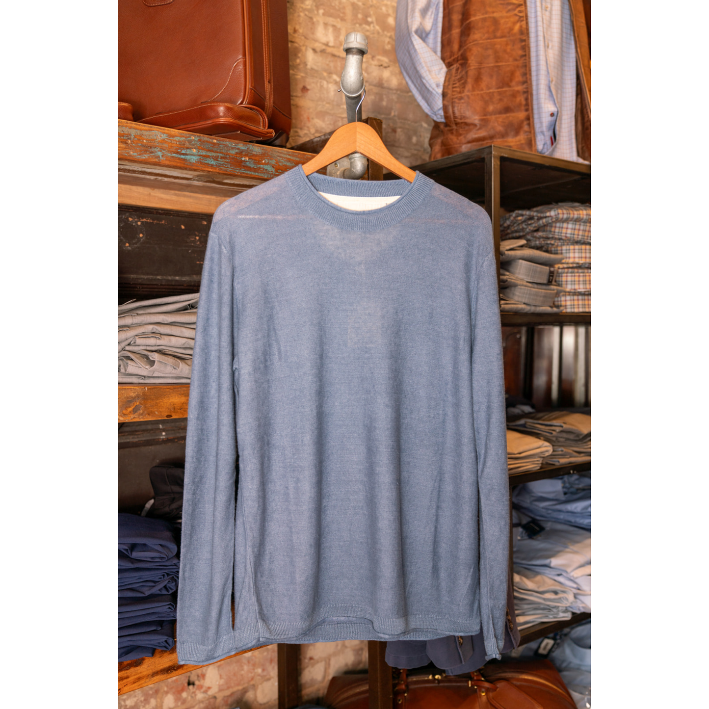Sundunes Linen Crew Sweater (Indigo)