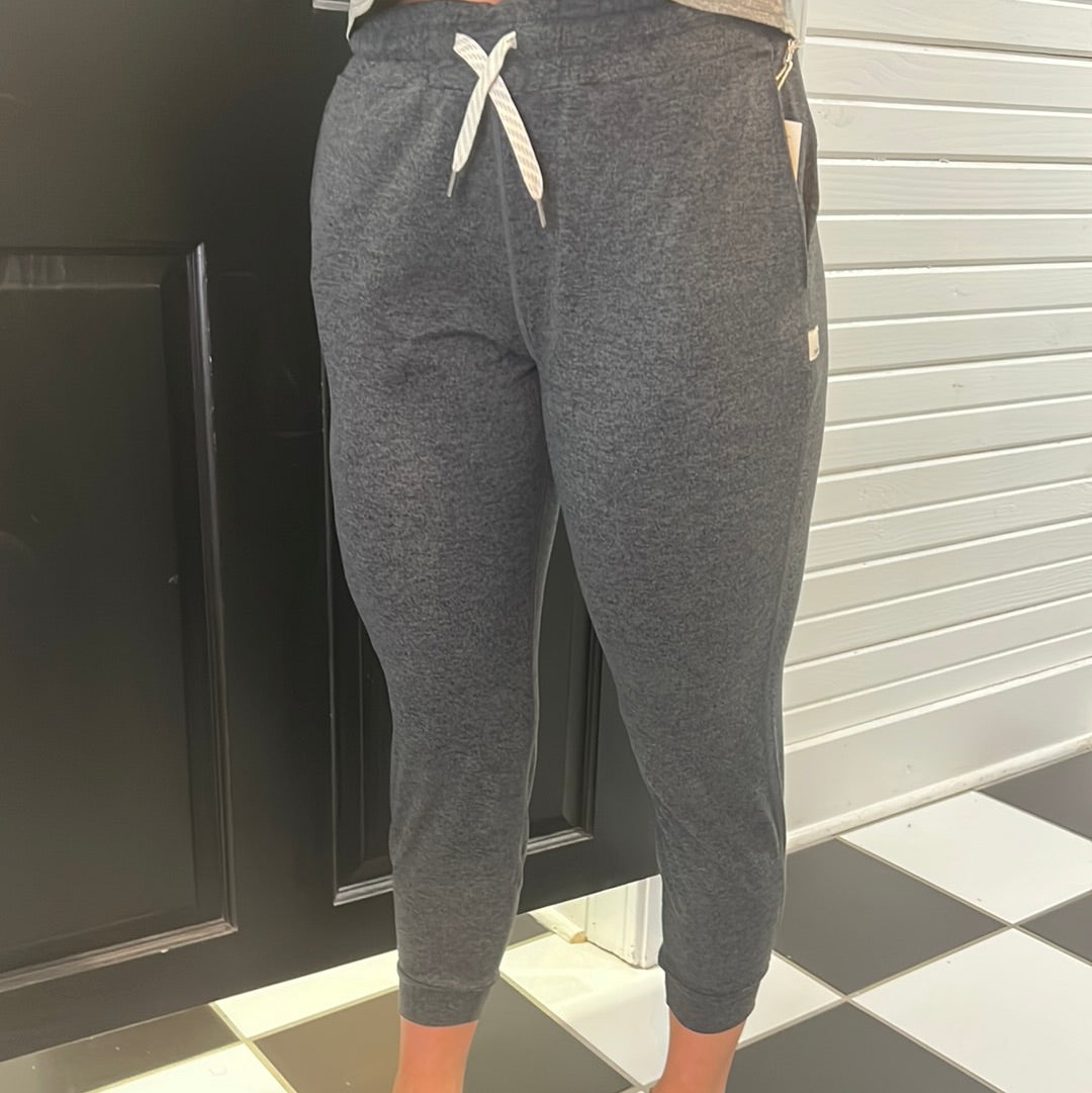 PERFORMANCE JOGGER