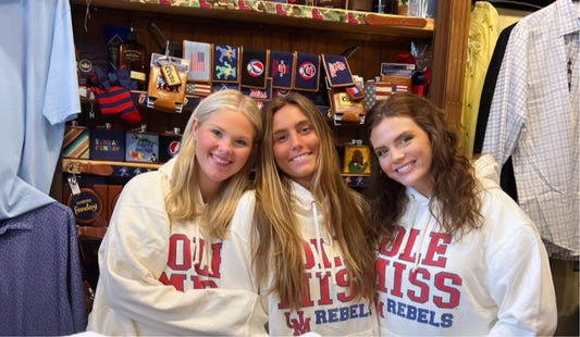 OLE MISS HOODIE (White)